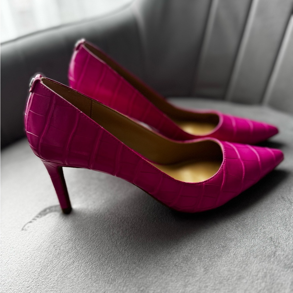 Elegant Pink Stiletto Heels